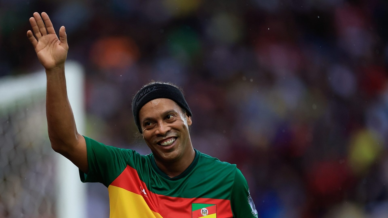 Ronaldinho Mengenang Momen-momen Ajaib di Barcelona
