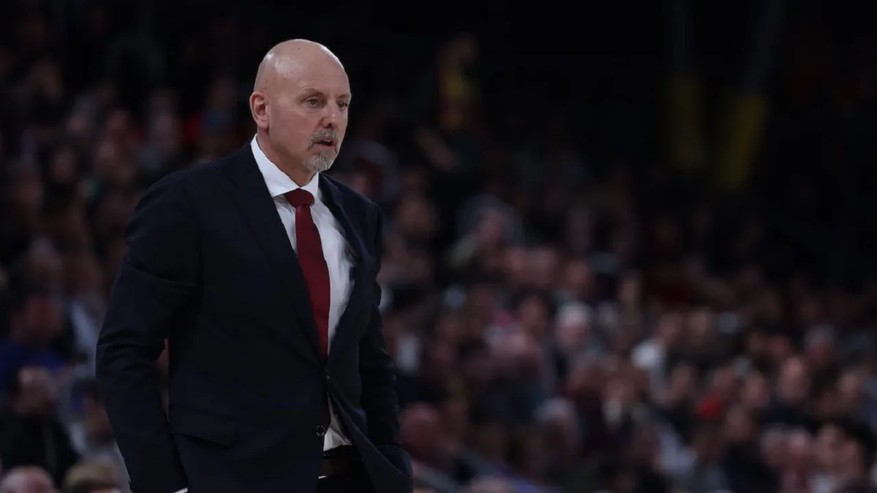 Sasa Obradovic ingin Crvena Zvezda belajar dari pengalaman di musim reguler melawan FC Barcelona.