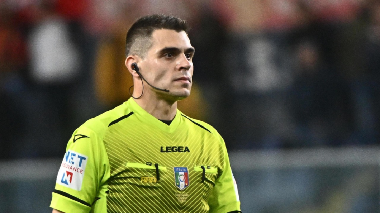 Wasit Simone Sozza Pimpin Inter Milan vs Como di Semifinal Coppa Italia