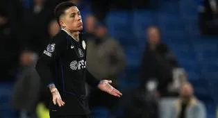 Aksi Enzo Fernandez Usai Kekalahan Chelsea Bikin Tim Sherwood Geram