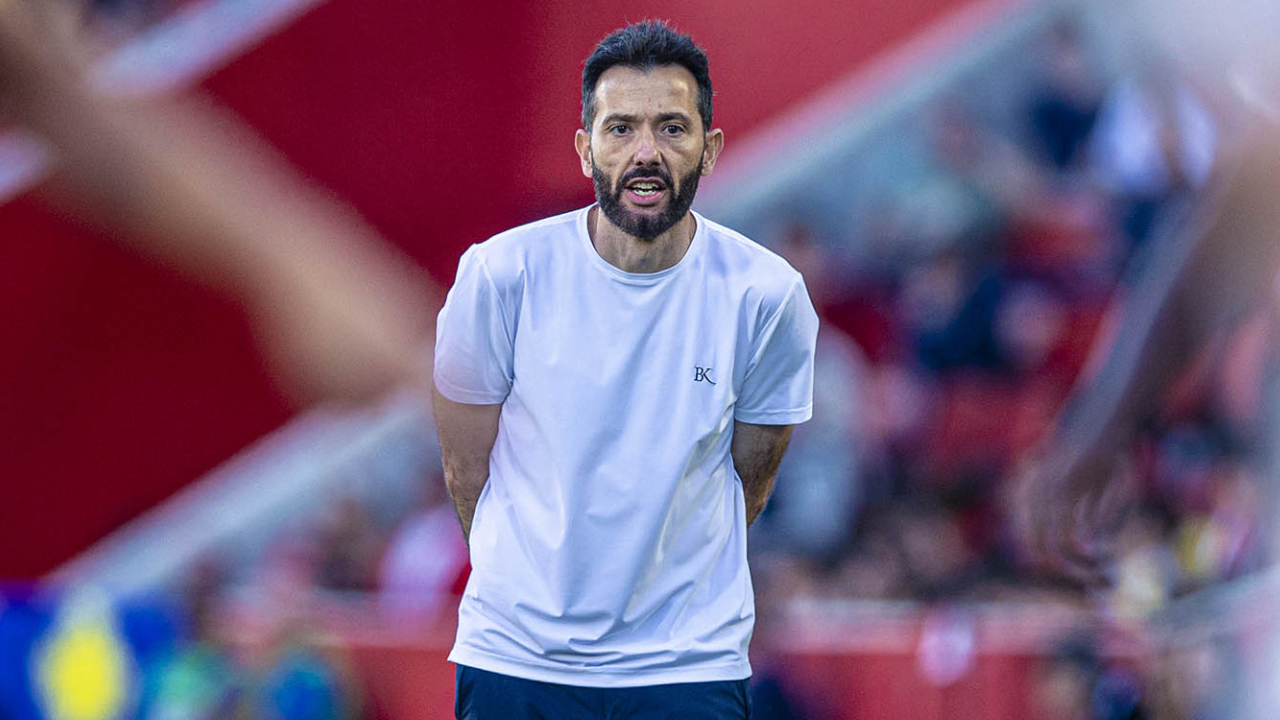 Carlos Corberan Ungkap Sebab Valencia Gagal Menang di Markas Mallorca