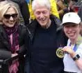 Chelsea Clinton Tuntaskan Boston Marathon 2026 dengan Rekor Pribadi