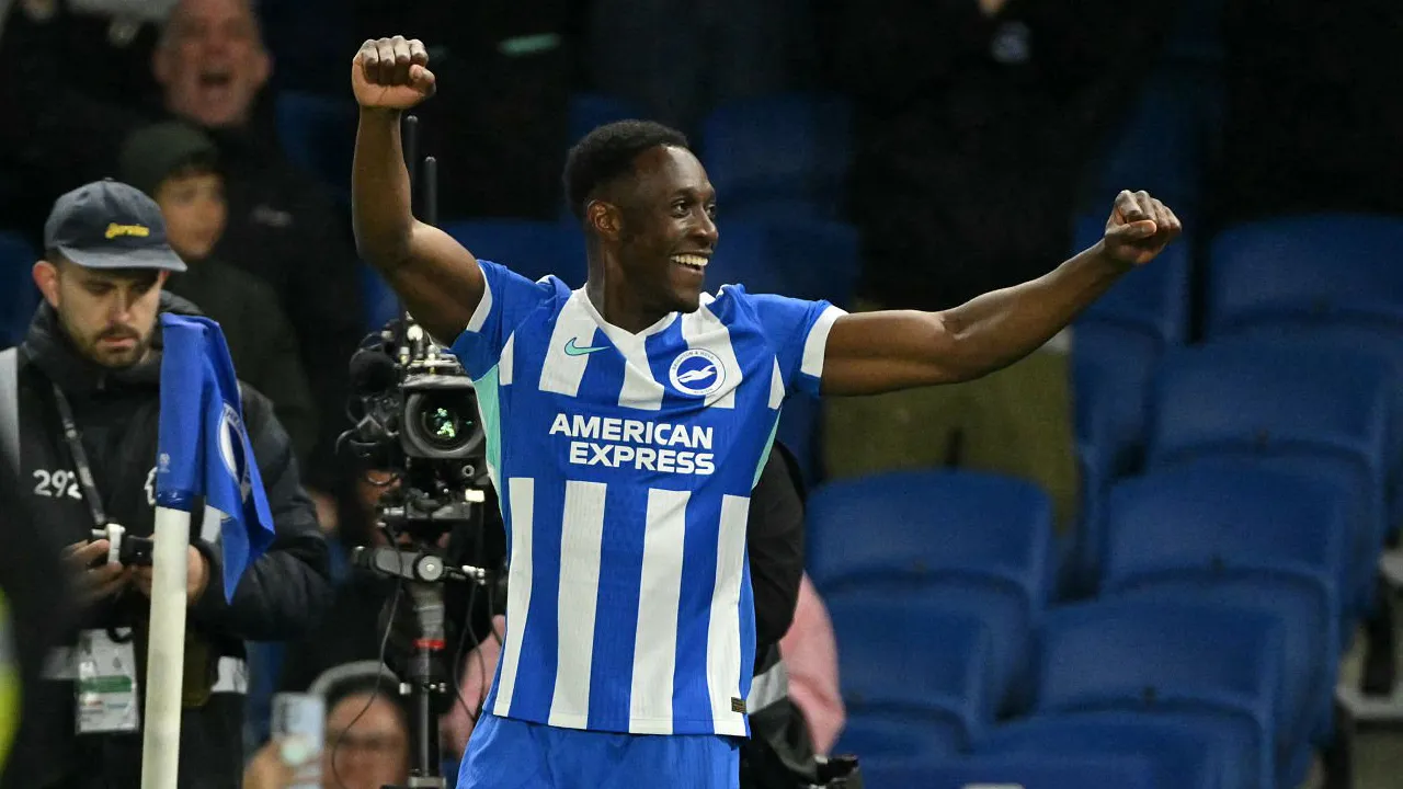 Danny Welbeck Puas Brighton Hajar Chelsea Tanpa Ampun
