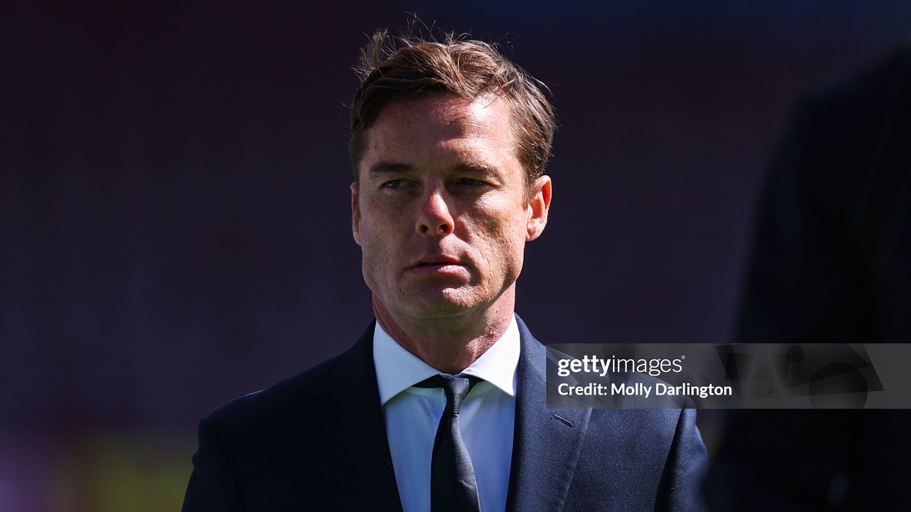 Scott Parker Akui Layak Disoraki Fans Burnley