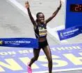 Sharon Lokedi Kembali Juara Boston Marathon, Catat Waktu Impresif