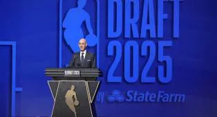 Adam Silver: Grizzlies Tak Akan Pindah dari Memphis