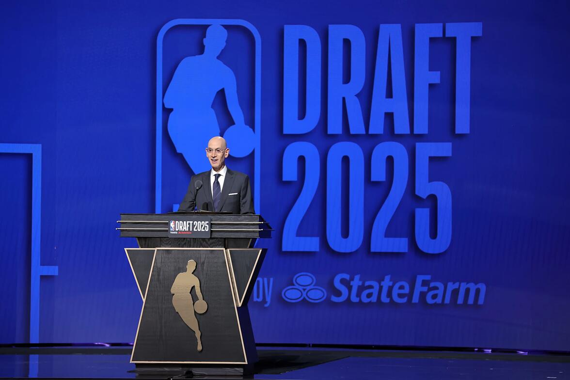 Adam Silver: Grizzlies Tak Akan Pindah dari Memphis
