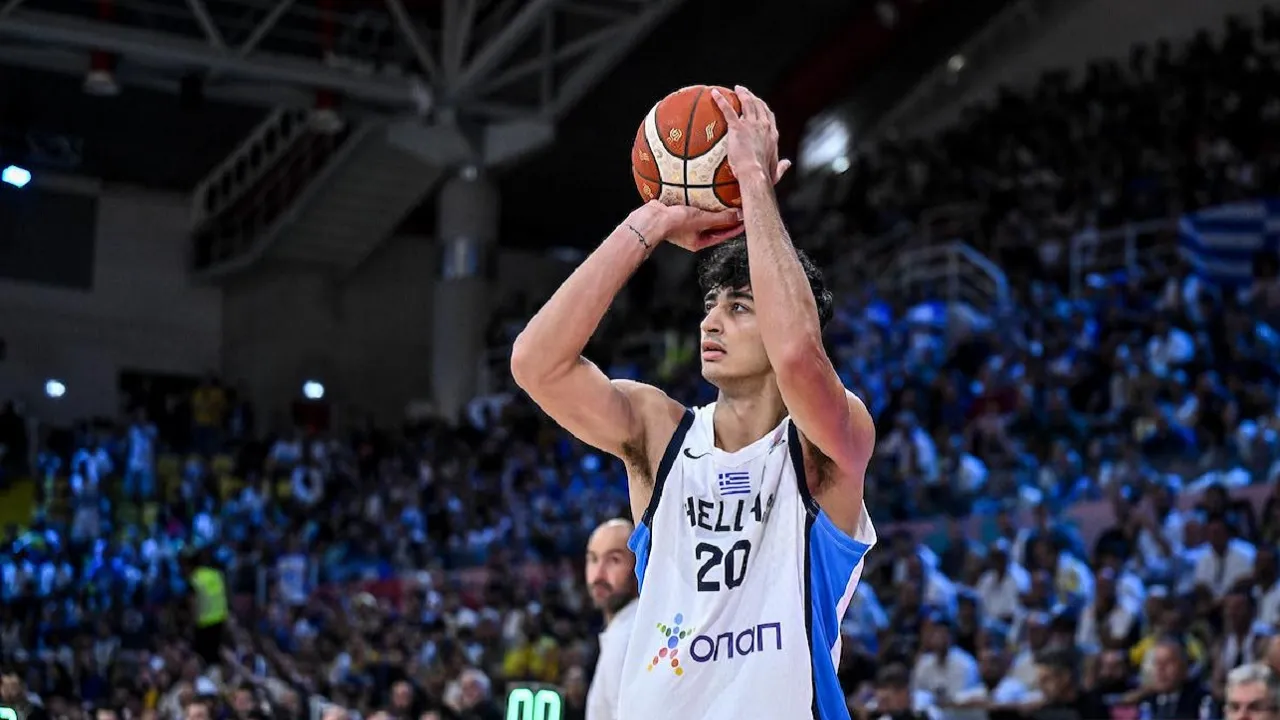 Alex Samodurov tinggalkan Panathinaikos untuk kesempatan bermain di NBA.