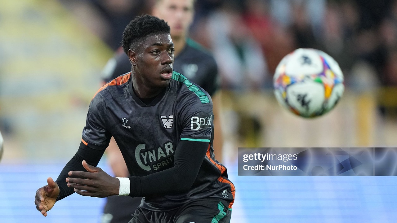 Chelsea, Everton, dan Newcastle Berebut Issa Doumbia