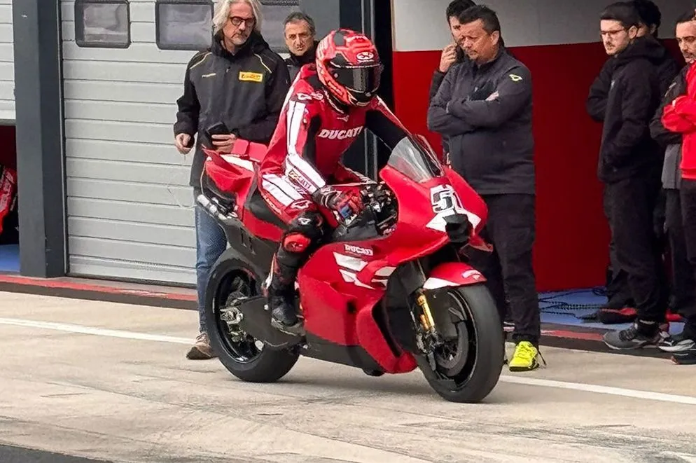 Ducati Uji Coba 850cc MotoGP Sukses, Kata Gigi Dall’Igna - sumber: (motorsport)