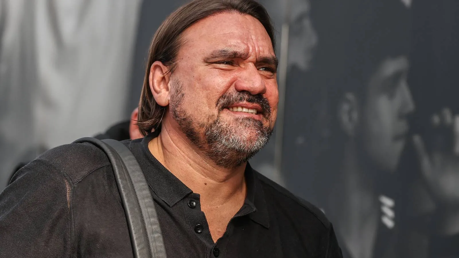 Leeds United Dekati Bintang £35 Juta untuk Perkuat Skuad - sumber: (givemesport)