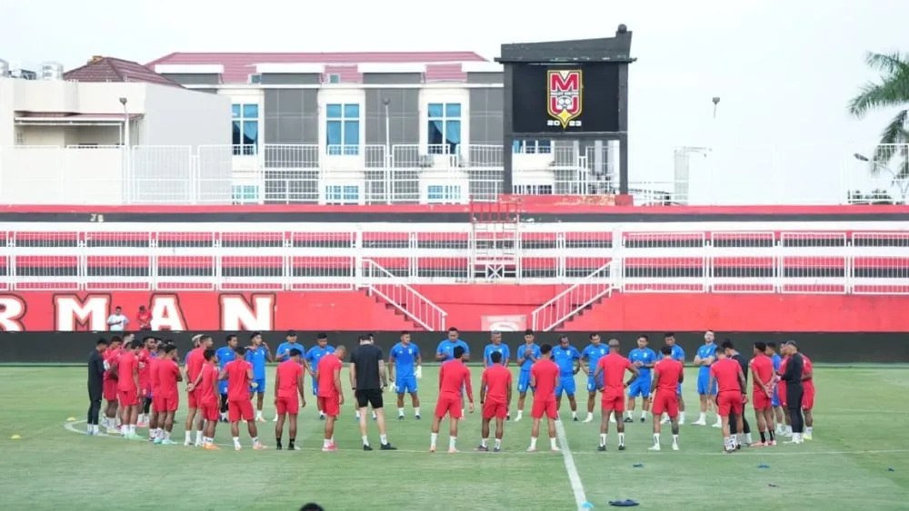 Malut United Fokus Raih Tiga Poin Demi Empat Besar di Akhir Musim - sumber: (ileagueid)