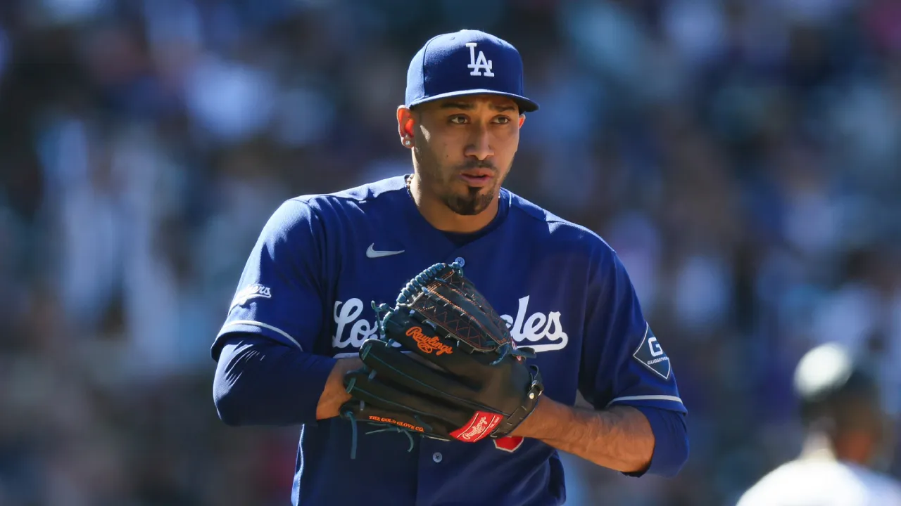 Operasi Siku Paksa Closer Edwin Diaz Menepi hingga Paruh Musim