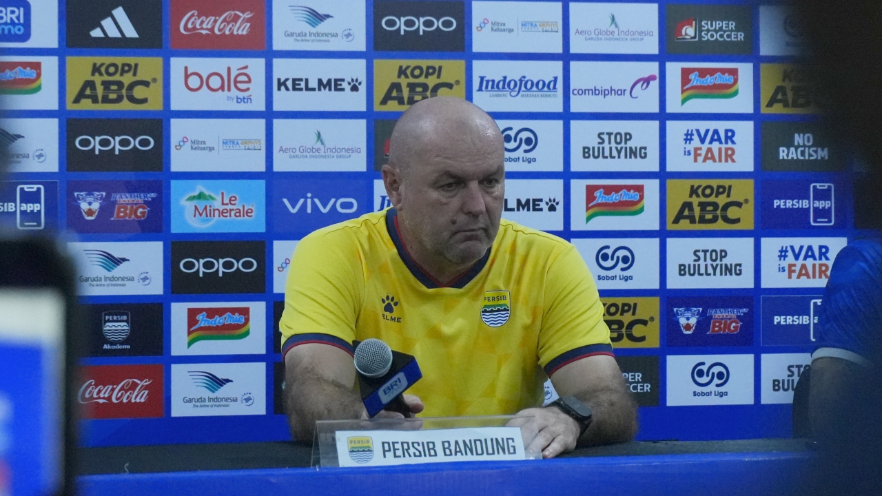 Persib Hanya Unggul Tipis, Bojan Tegaskan Tim Tak Tertekan