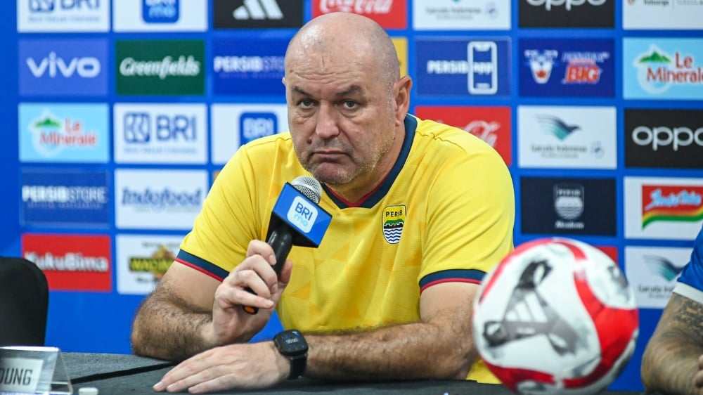 Persib Santai Hadapi Arema FC dalam Laga Kandang dan Relaksasi Pemain di Tengah Ketatnya Kompetisi