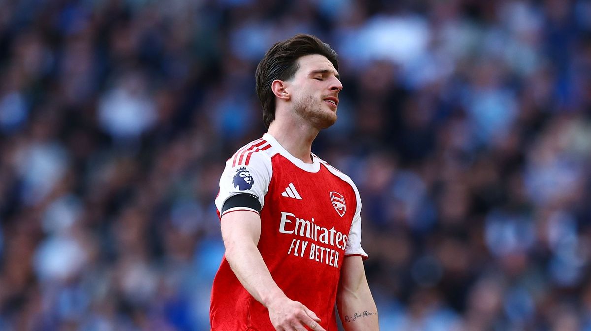 Pesan Tajam Neville dan Keane untuk Declan Rice