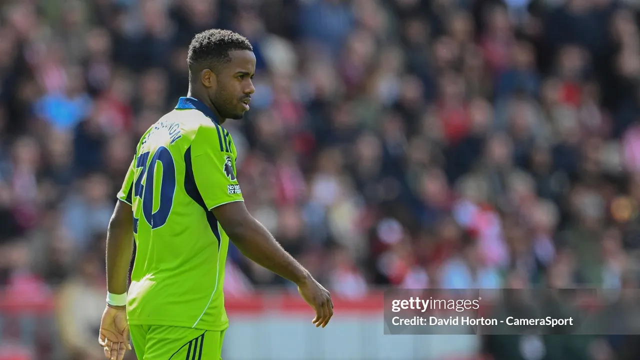 Ryan Sessegnon Perpanjang Kontrak di Fulham Hingga 2027