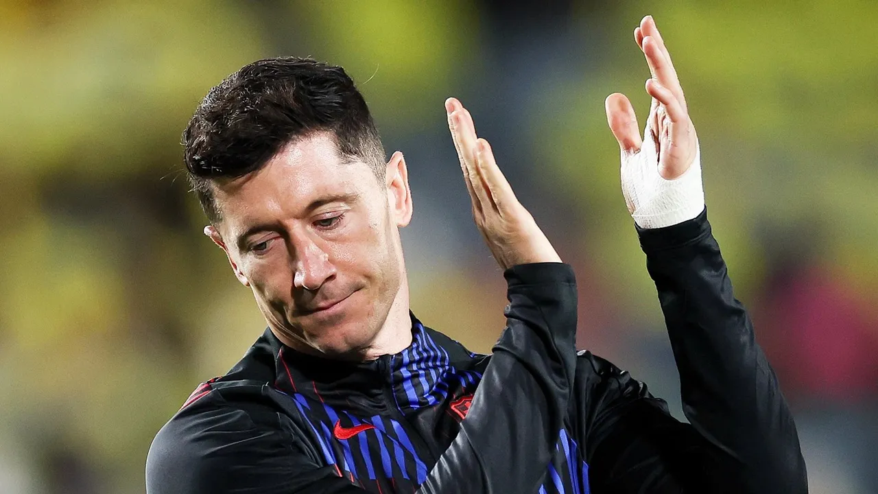 Agen Robert Lewandowski Bakal Hadiri Duel AC Milan Kontra Juventus