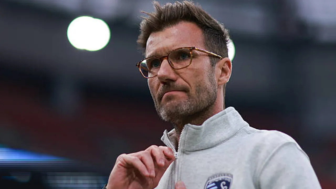 Akui Lini Depan Tumpul, Raphael Wicky Bahas Mental Sporting Kansas City