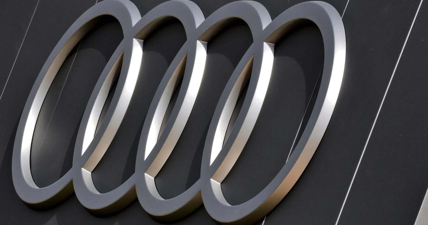 Audi Umumkan Restrukturisasi Manajemen dan Direktur Balap - sumber: (racingnews365)