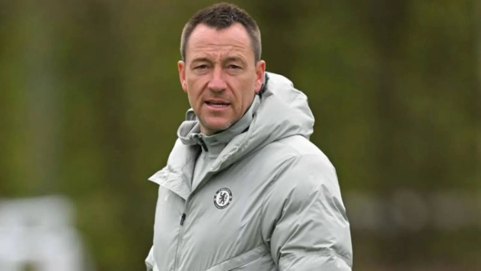 Chelsea Kembali Abaikan John Terry dari Peran Tim Utama - sumber: (givemesport)