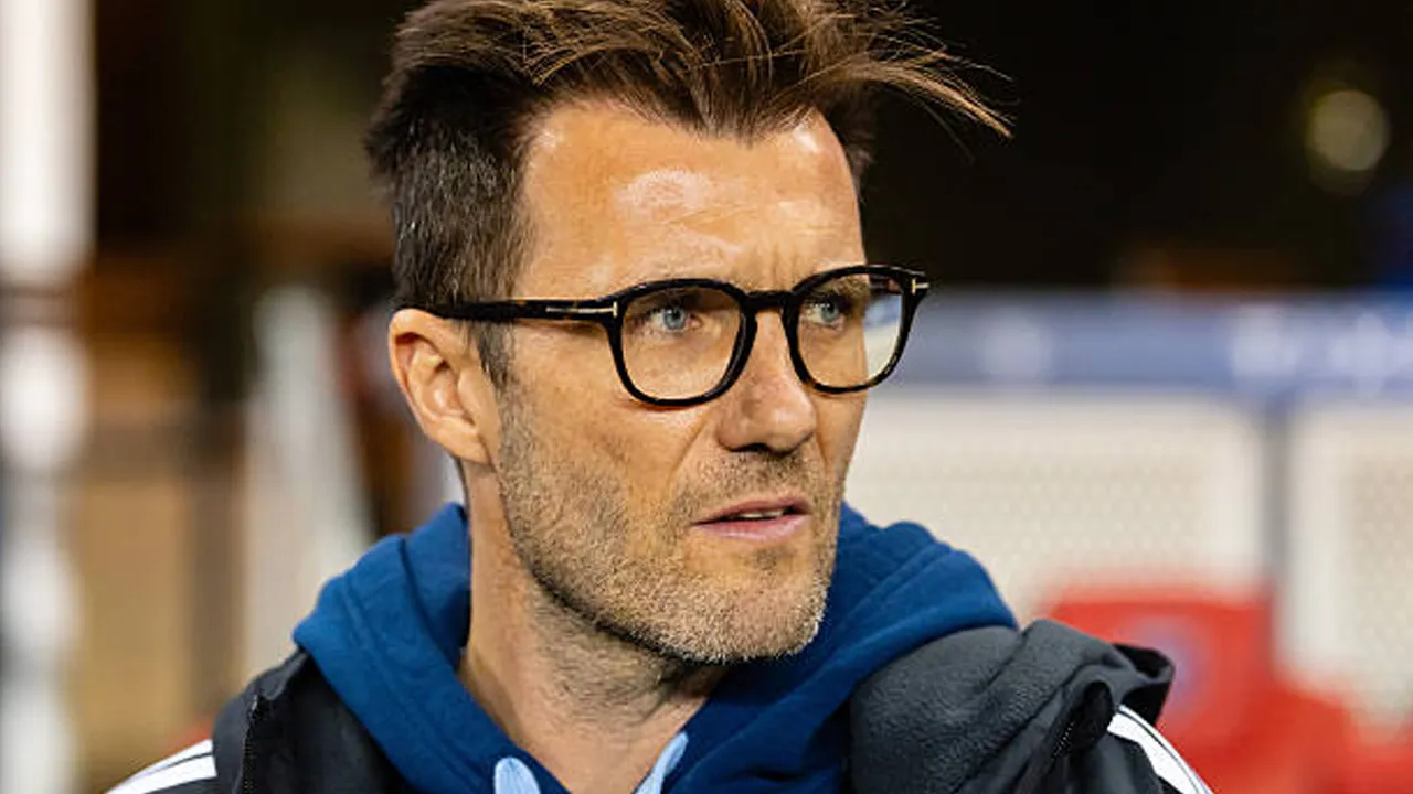 Musim Tak Sesuai Rencana, Raphael Wicky Siap Benahi Sporting Kansas City