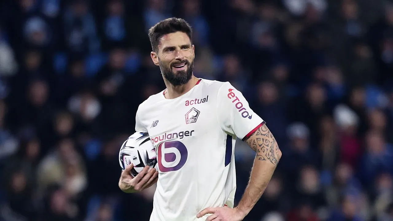 Olivier Giroud Ungkap Rasa Kecewanya Setelah Kepergian Paolo Maldini