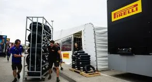Pirelli Kirim Batch Kedua Ban Prototipe 2027 ke MotoGP