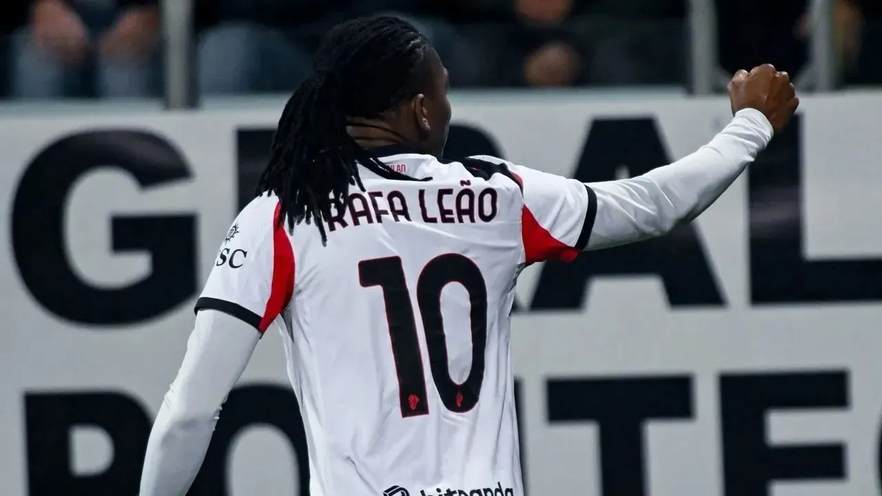 Rafael Leao Bantah Terlibat Skandal Prostitusi dan Gas Tertawa Serie A