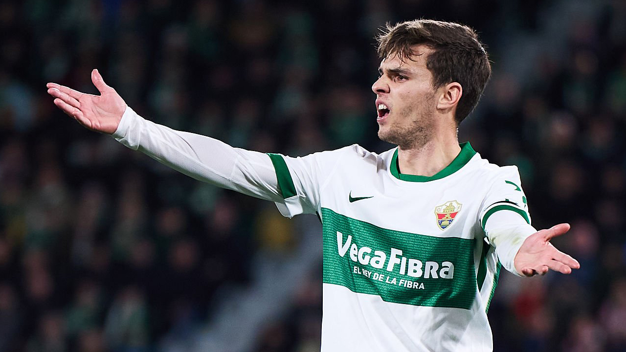 Solusi Murah untuk Perkuat Lini Tengah, Barcelona Lirik Aleix Febas