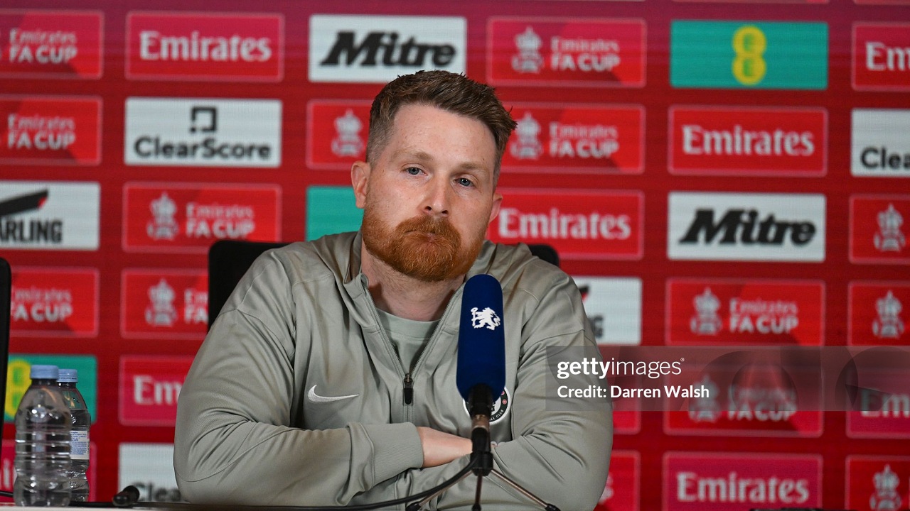 Calum McFarlane Akui Kecewa Liam Rosenior Dipecat Chelsea