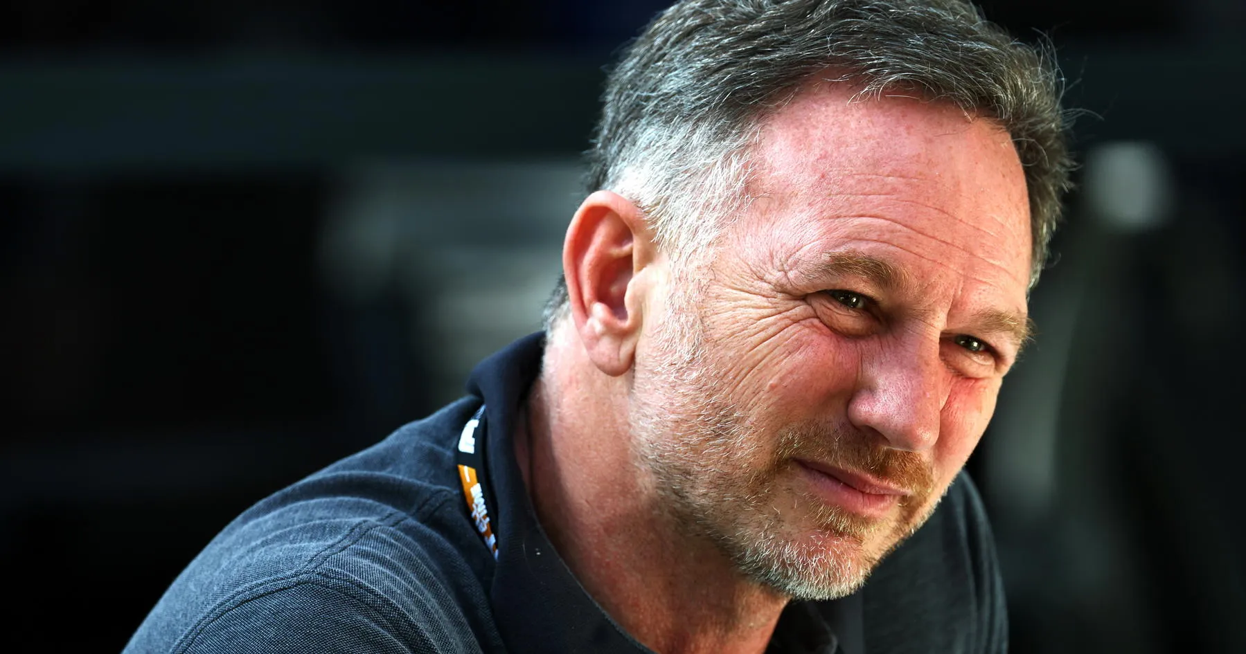 Christian Horner Terlihat di Paddock MotoGP - sumber: (racingnews365)