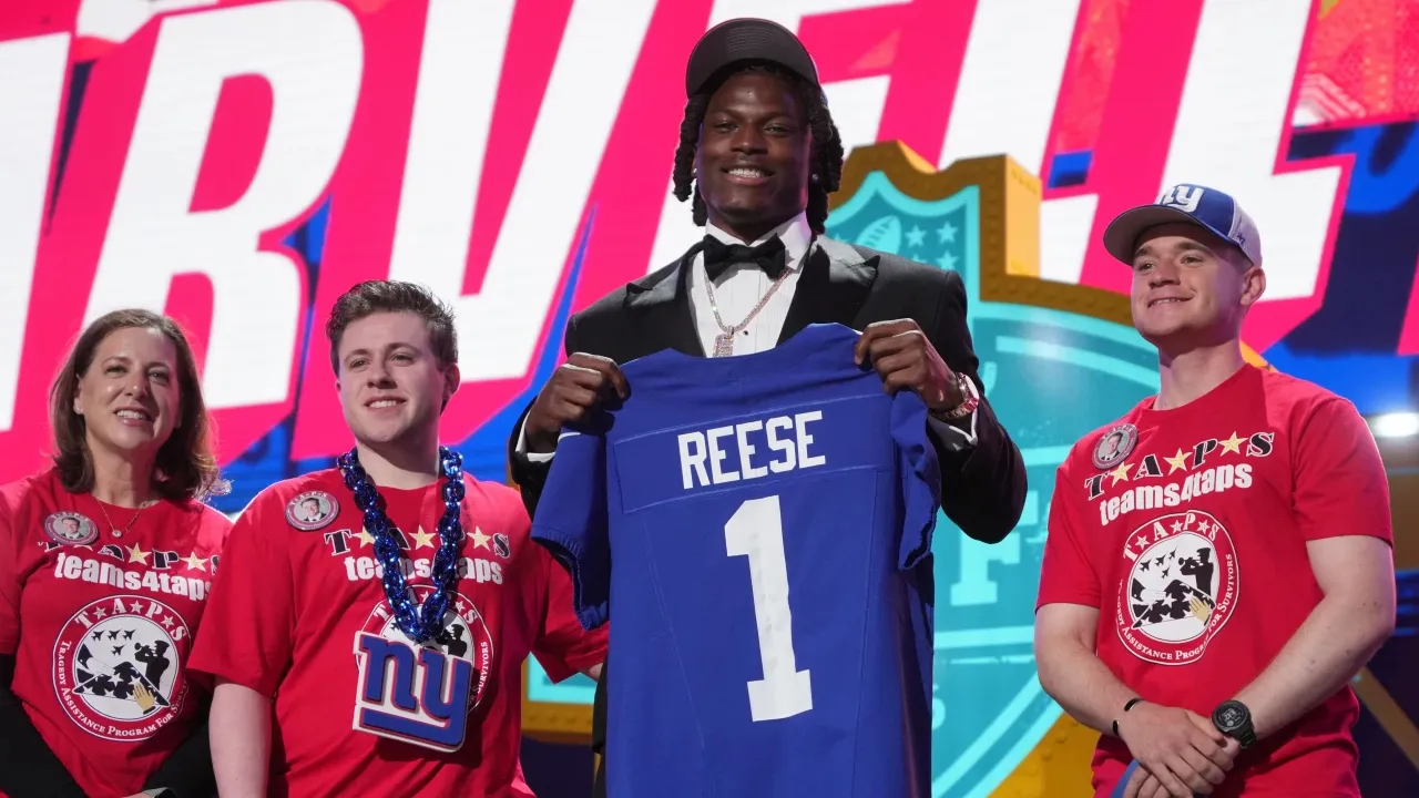Giants Pilih Arvell Reese dan Francis Mauigoa di Putaran Pertama Draft NFL