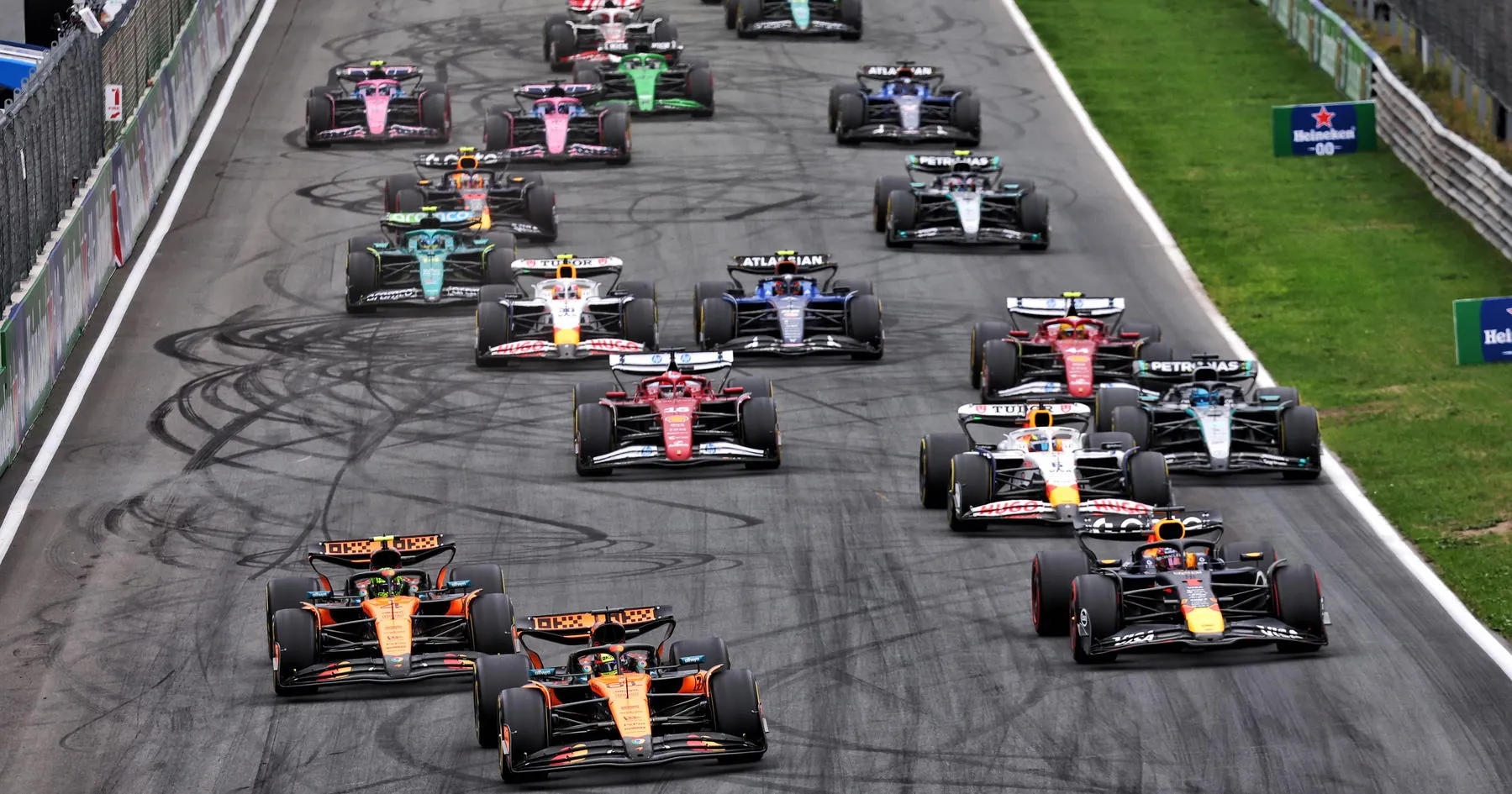 Kontrak Balap F1 Terbaru: Kembalinya Turki dan Jadwal Padat - sumber: (racingnews365)