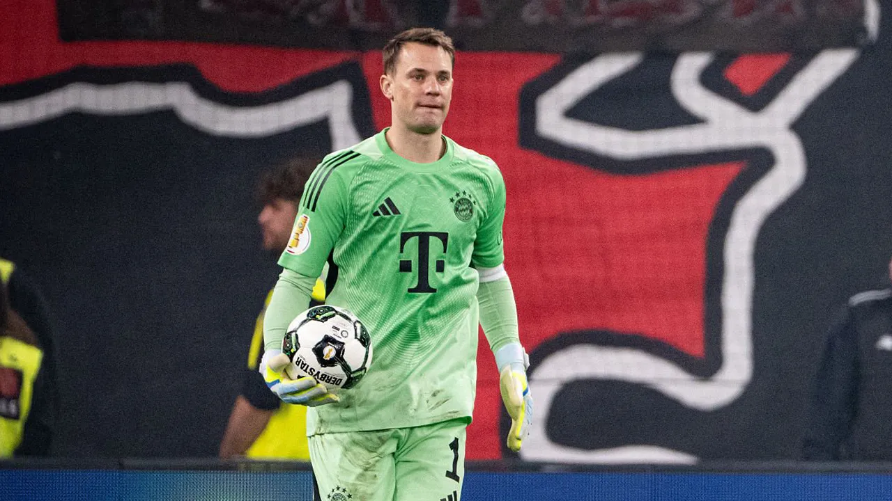 Manuel Neuer Masuk Rencana Bayern, Kontrak Baru Tergantung Negosiasi Gaji
