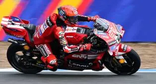 Marc Marquez Raih Pole di GP Spanyol, Kalahkan Zarco