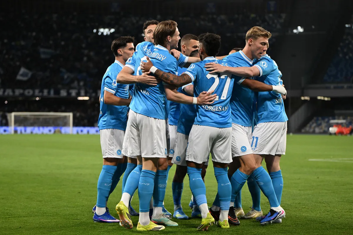 Napoli Bantai Cremonese 4-0, Partenopei Bangkit di Serie A