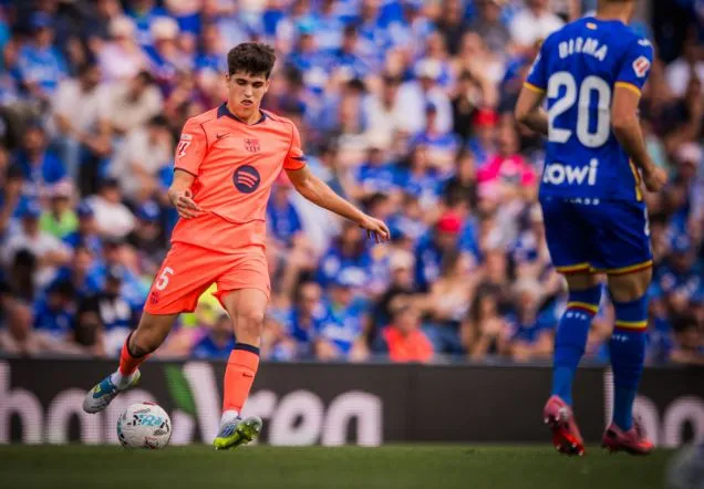 Pau Cubarsi dan Gerard Martin Bersinar di Kemenangan Barcelona - sumber: (footballespana)