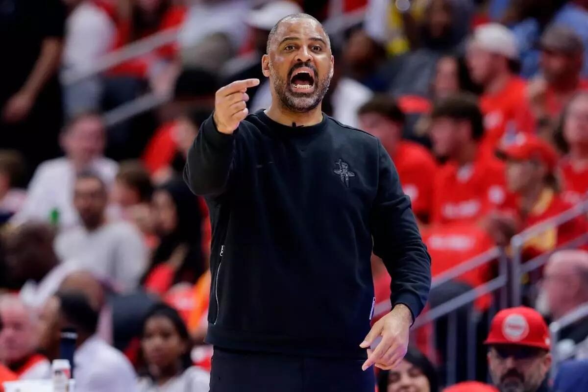 Udoka Kecewa dengan Kesalahan Rockets di Gim 3