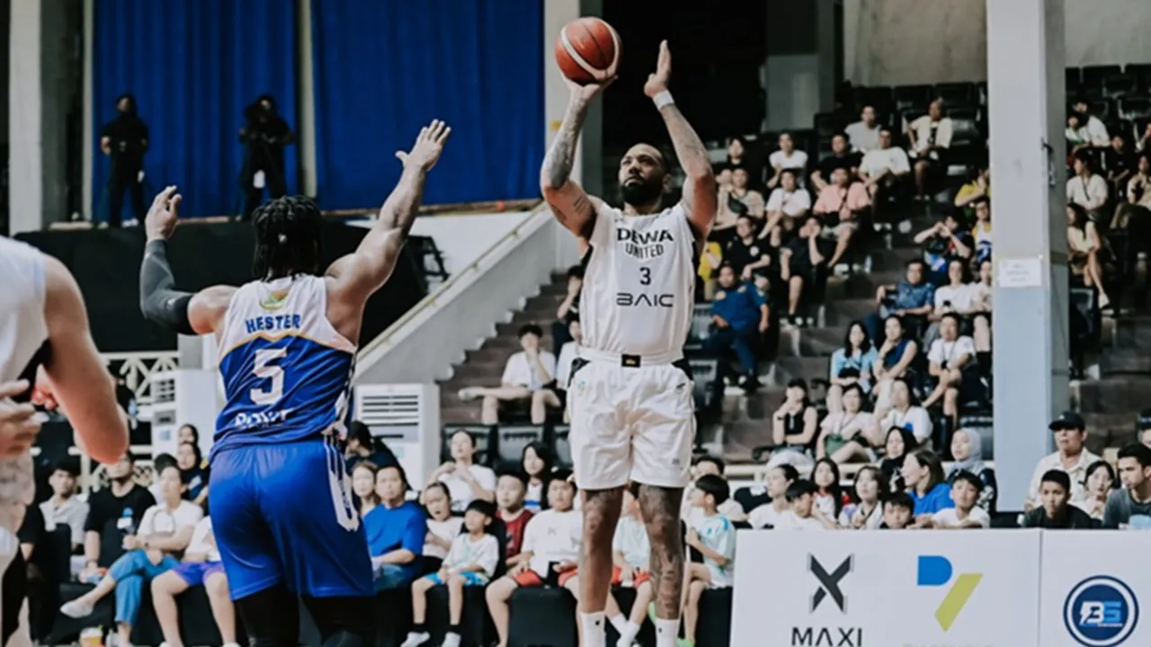 Dewa United Banten Menang Susah Payah di Kandang Rajawali