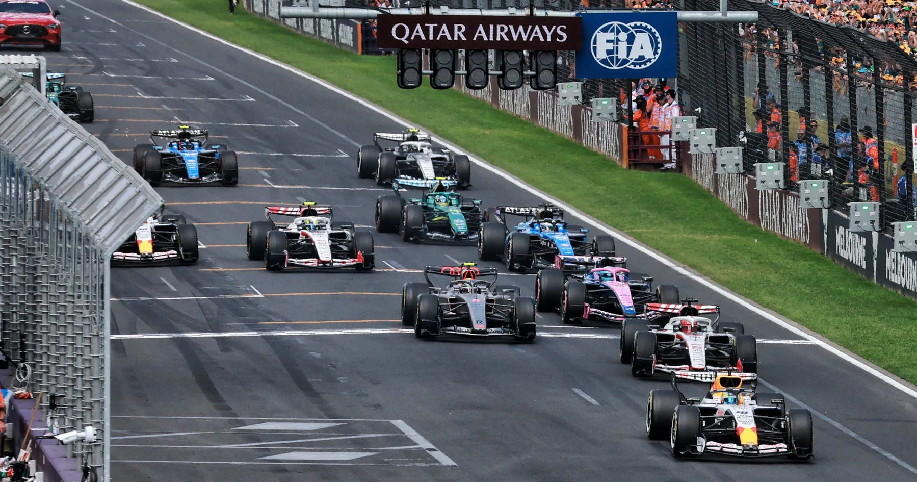 F1 Dihimbau Kurangi Ekspektasi di Miami Usai Aturan Baru - sumber: (racingnews365)