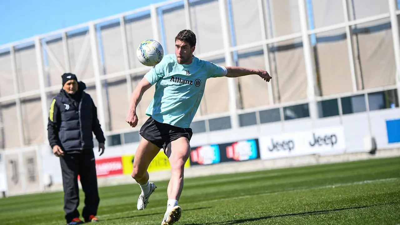 Juventus Lanjutkan Negosiasi dengan Dusan Vlahovic