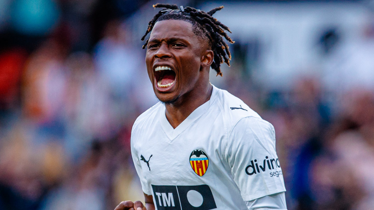 Largie Ramazani Nilai Valencia Pantas Raih Kemenangan atas Girona