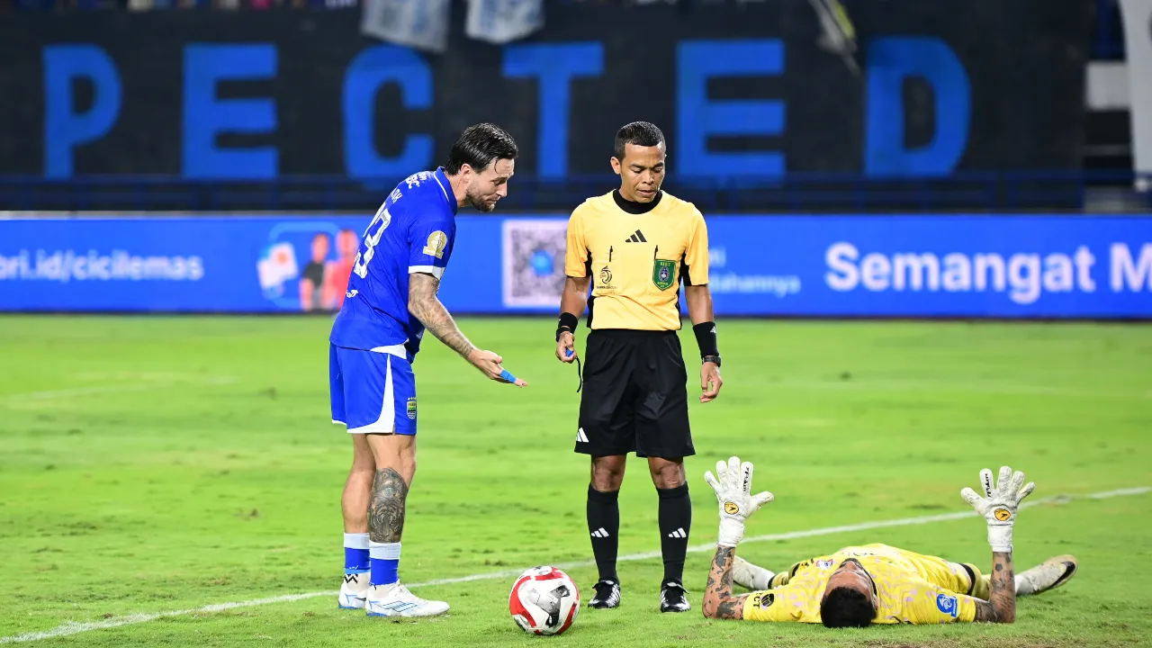 Kapten Persib, Marc Klok