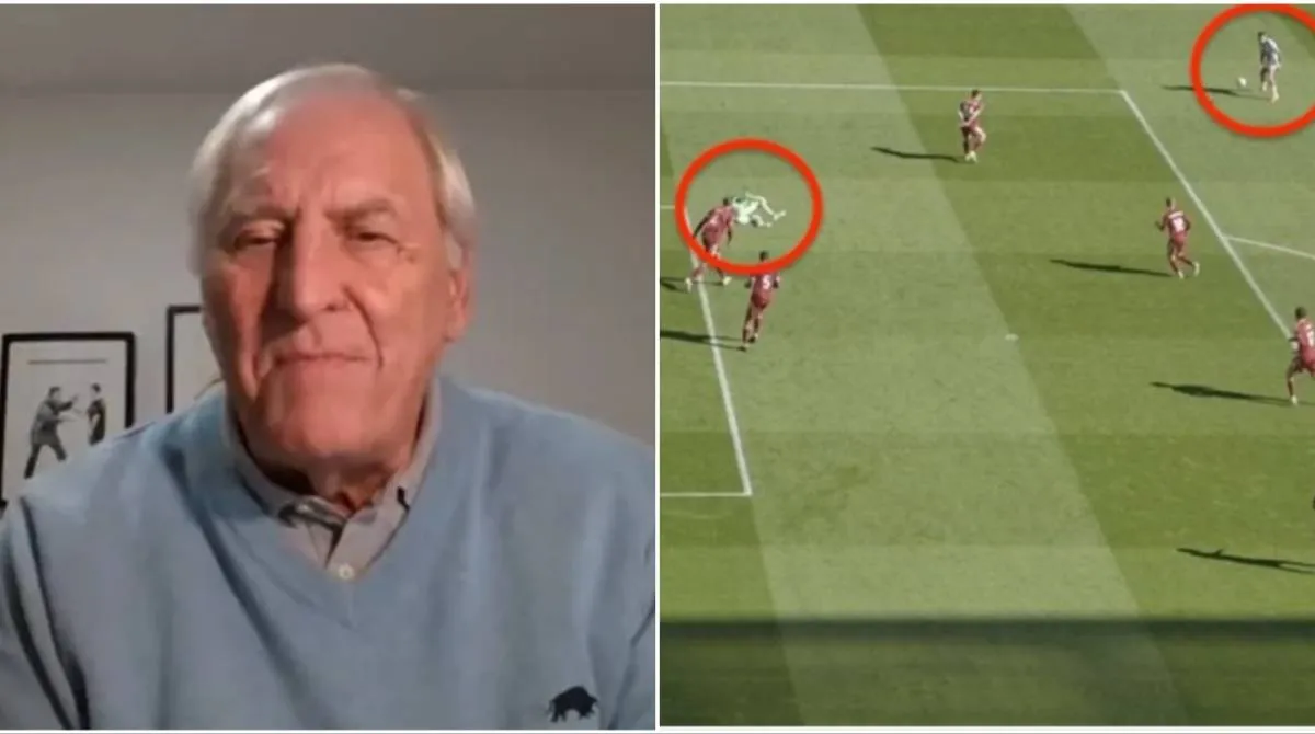 Mantan Kepala PGMOL Soroti Gol Aneh Crystal Palace ke Gawang Liverpool - sumber: (givemesport)