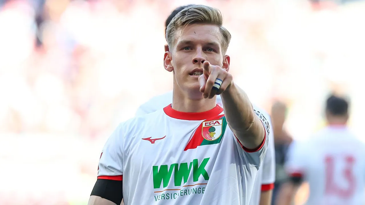 Meski Cetak Gol, Anton Kade Tetap Kecewa Augsburg Gagal Menang