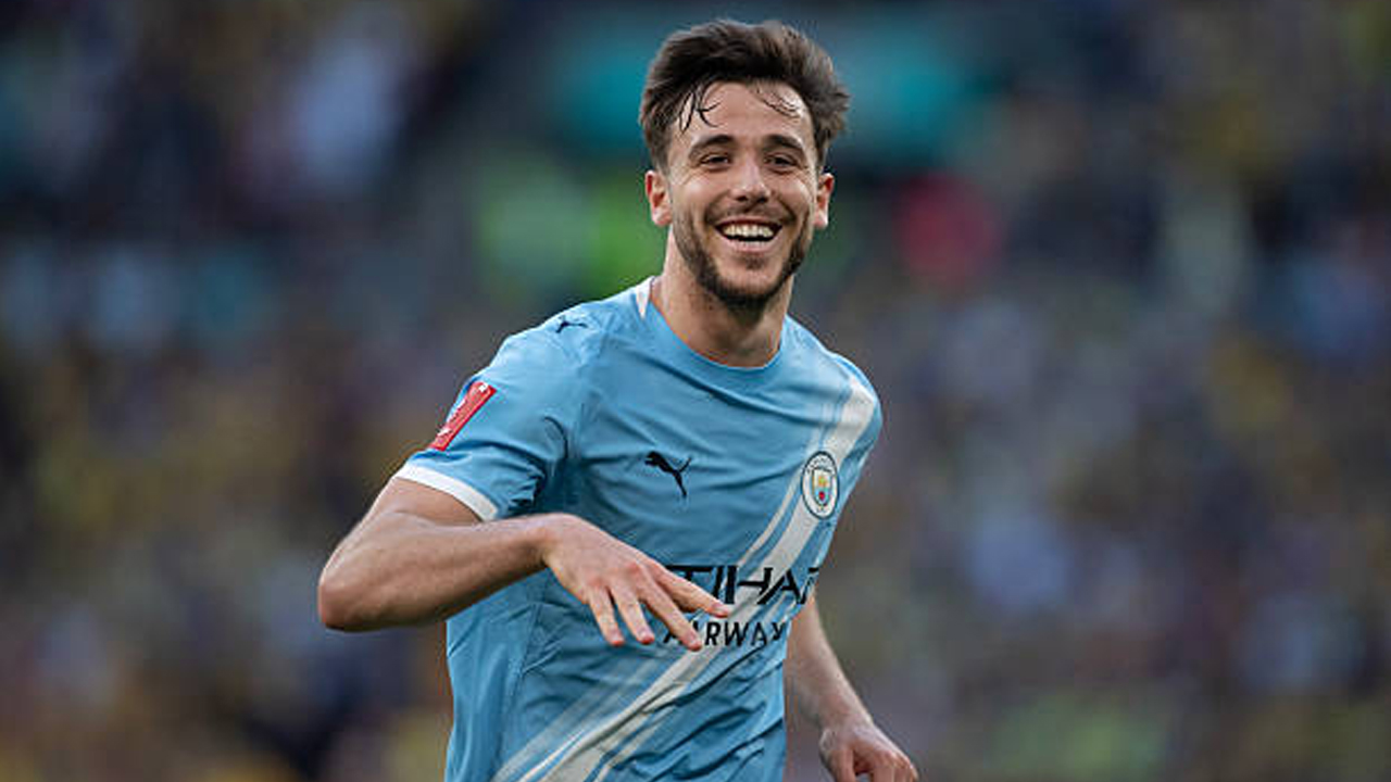 Pep Guardiola Dorong Nico Gonzalez Lebih Percaya Diri dan Tidak Bermain Aman