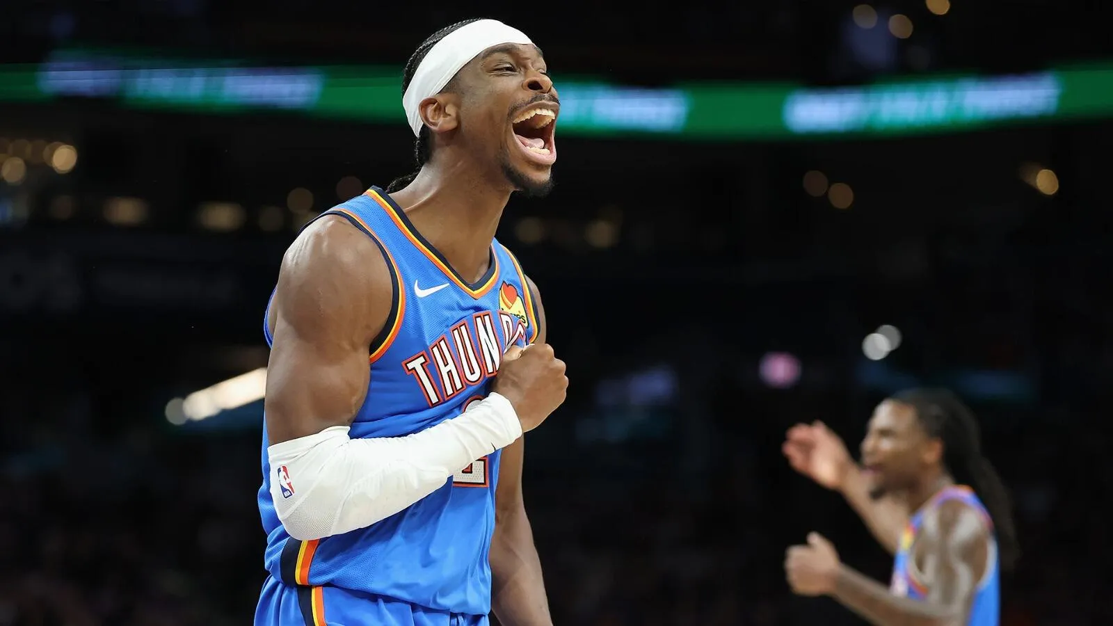 Shai Gilgeous-Alexander Hampir Cetak Rekor Akurasi di Playoff - sumber: (mainbasket)