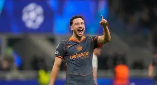 Carlos Augusto Lebih Mungkin Tinggalkan Inter Ketimbang Bastoni