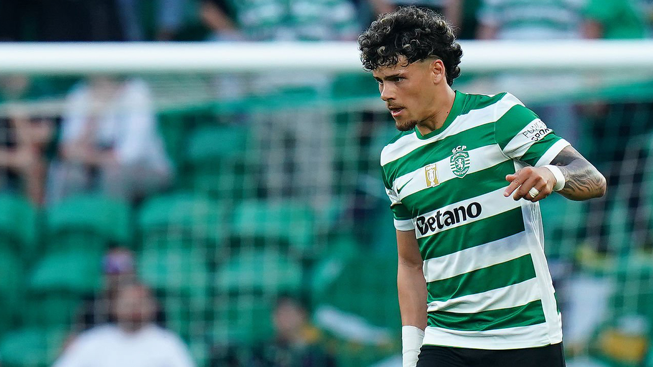 Jika Tak Mau Disalip Arsenal, MU Harus Gerak Cepat Amankan Maxi Araujo